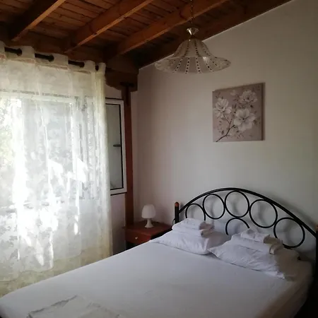 Quiet Agricultural Apartment